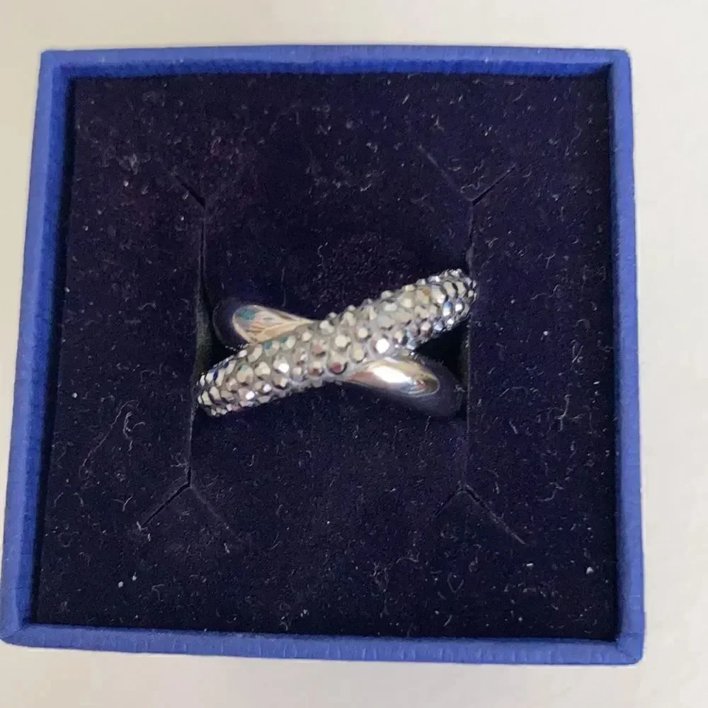 Swarovski Crystal Dust Cross Cry Ring